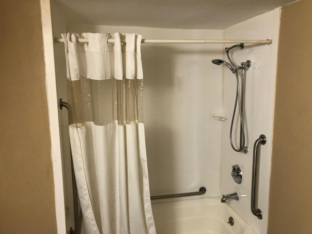Rodeway Inn Joint Base Andrews Area Camp Springs Εξωτερικό φωτογραφία