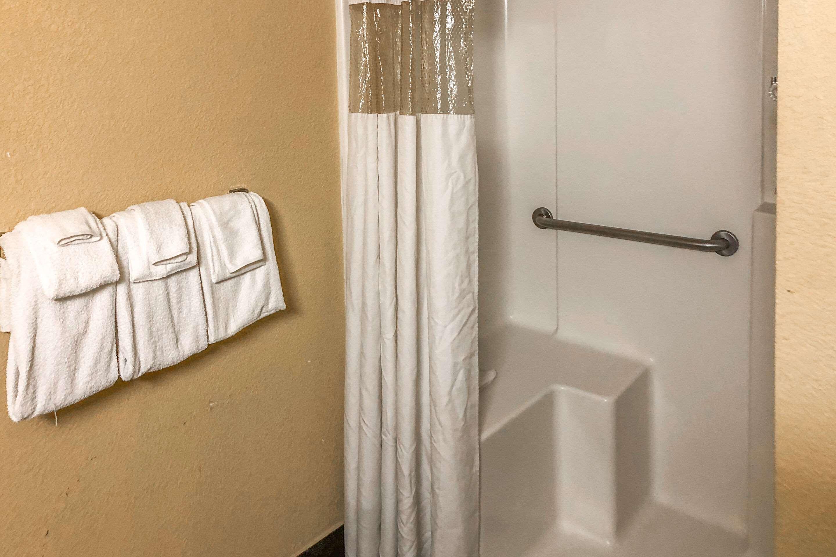 Rodeway Inn Joint Base Andrews Area Camp Springs Εξωτερικό φωτογραφία
