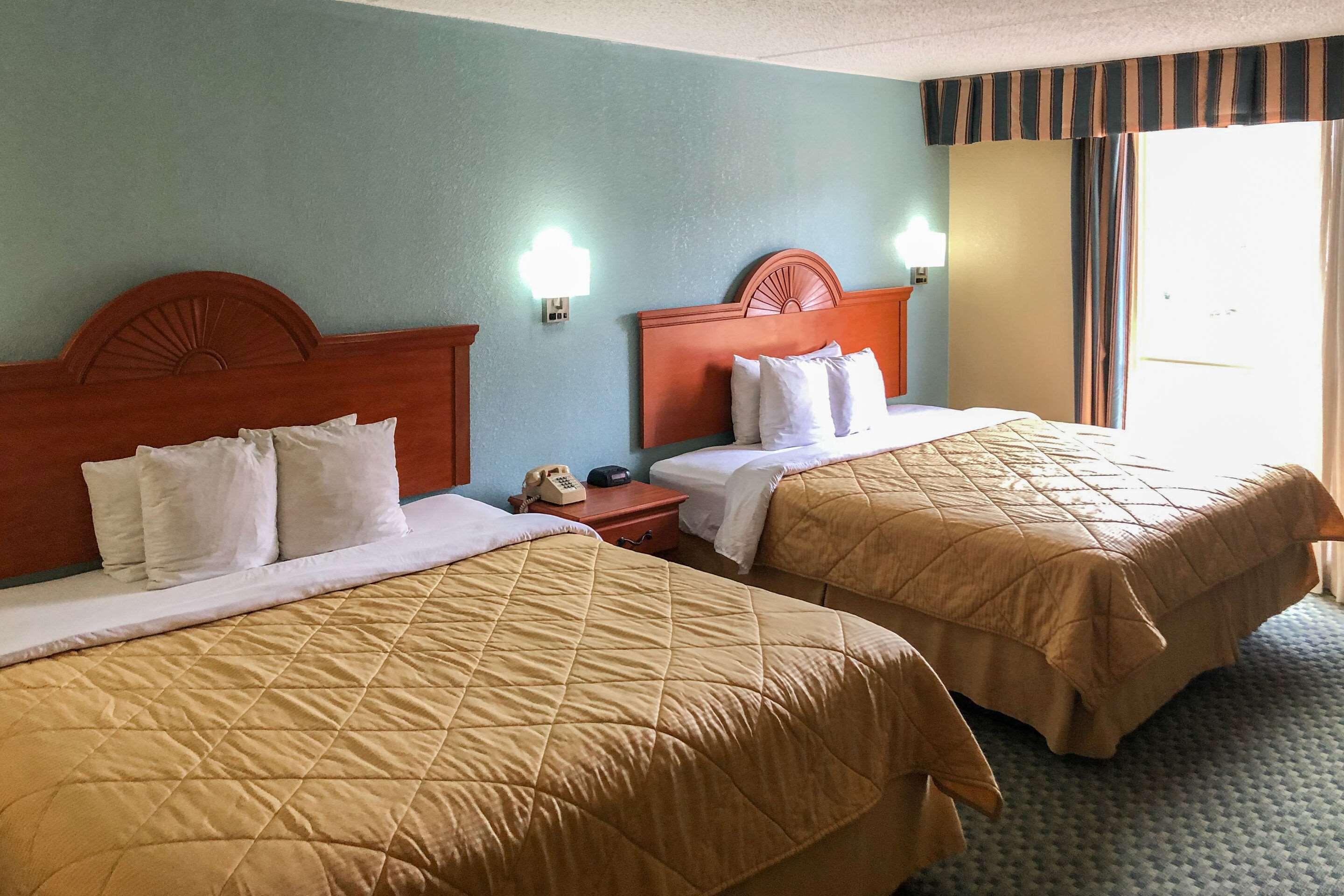 Rodeway Inn Joint Base Andrews Area Camp Springs Εξωτερικό φωτογραφία