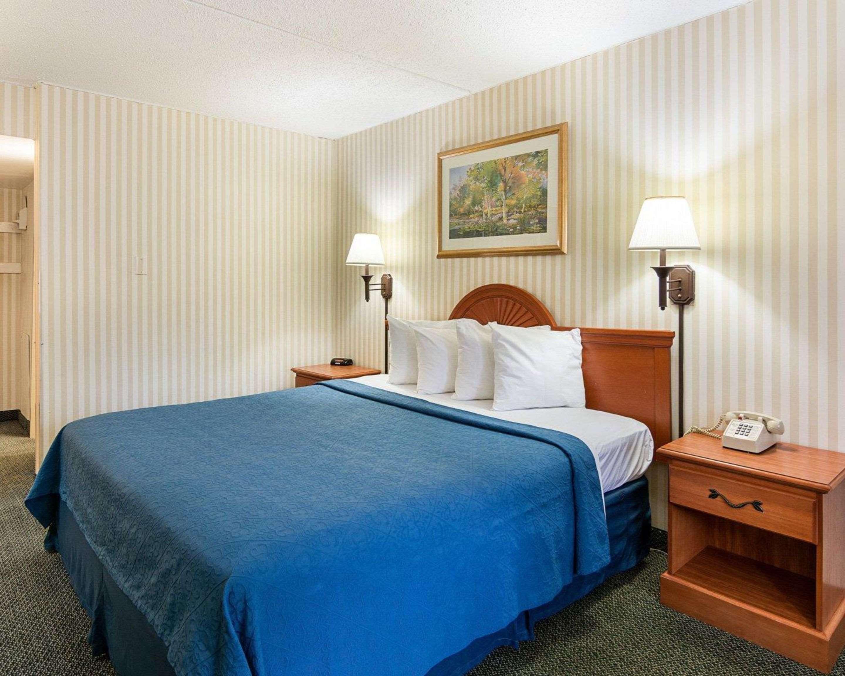 Rodeway Inn Joint Base Andrews Area Camp Springs Εξωτερικό φωτογραφία