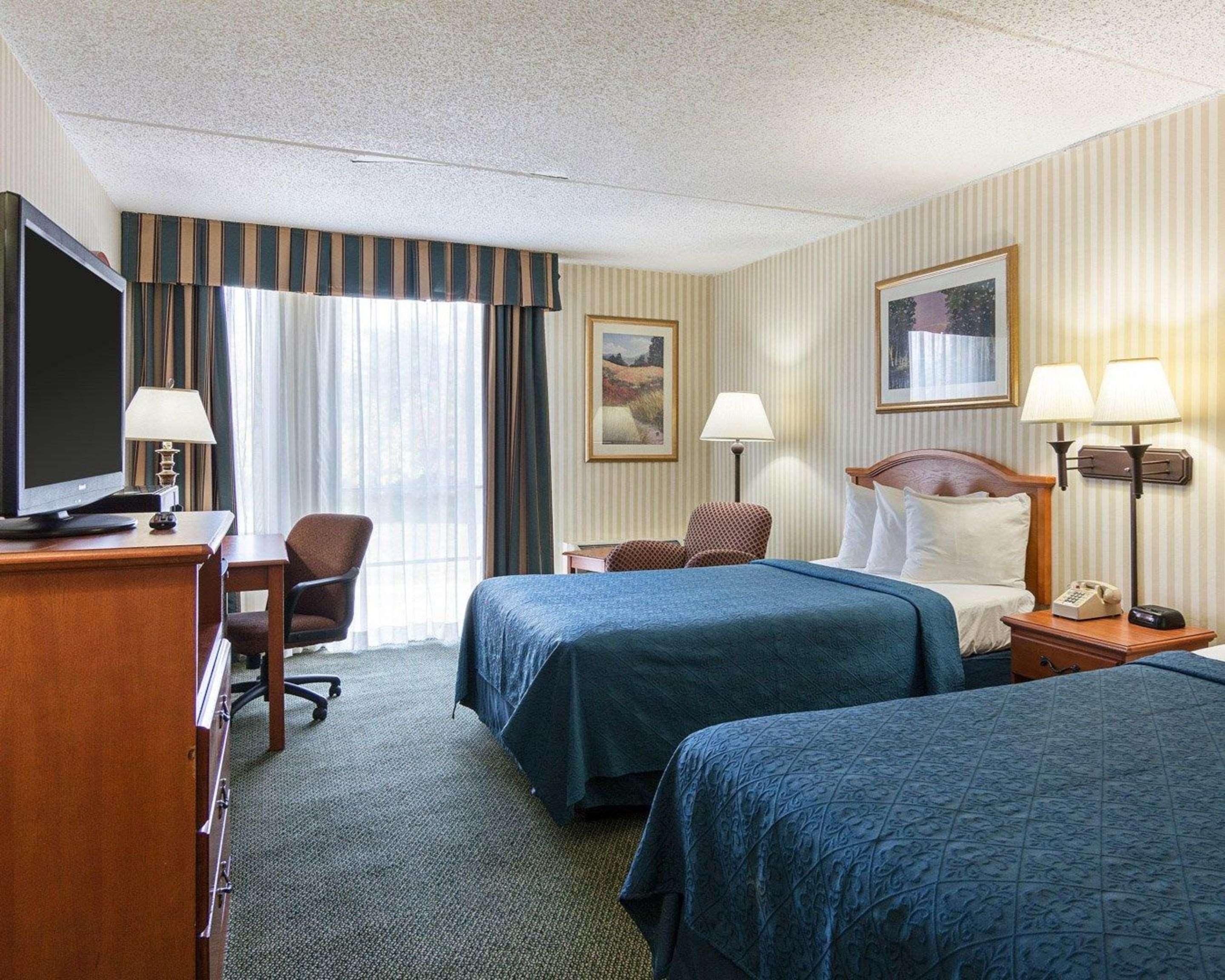 Rodeway Inn Joint Base Andrews Area Camp Springs Εξωτερικό φωτογραφία