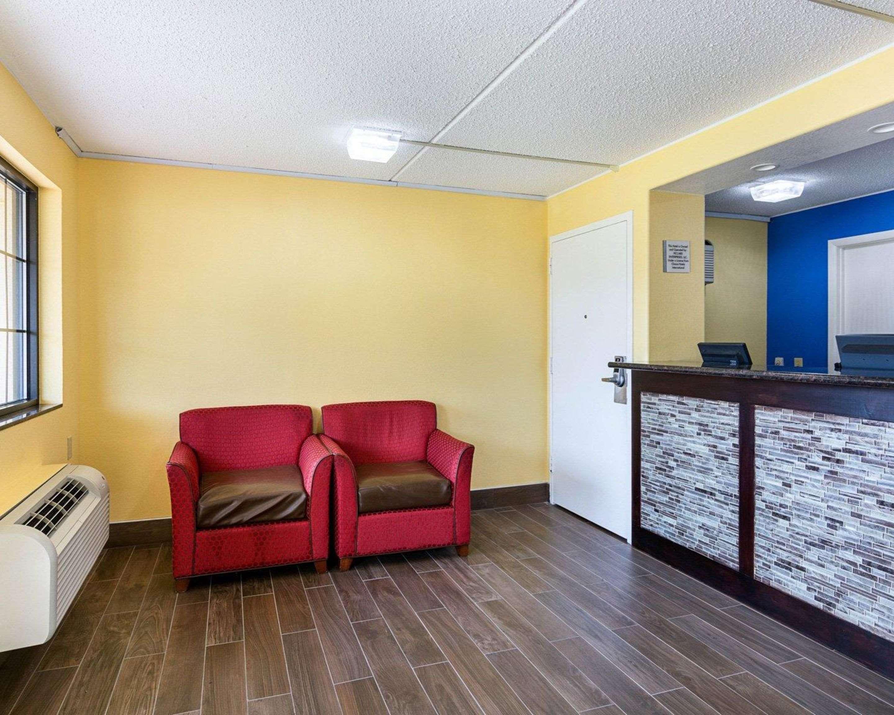 Rodeway Inn Joint Base Andrews Area Camp Springs Εξωτερικό φωτογραφία
